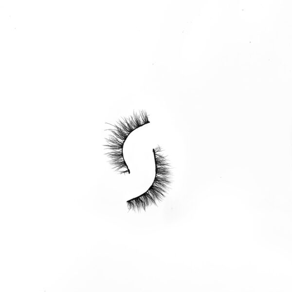 Charm Eyelashes
